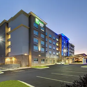 Hotel Express & Southwest By Ihg, Sterling